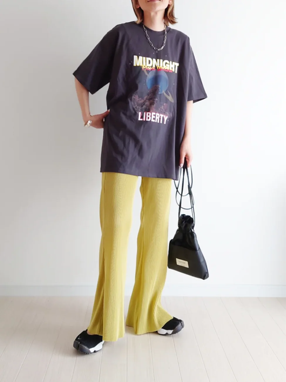 夏服コーデまとめ レディース メンズ別 22年最新のトレンドはコレ 2nd Style