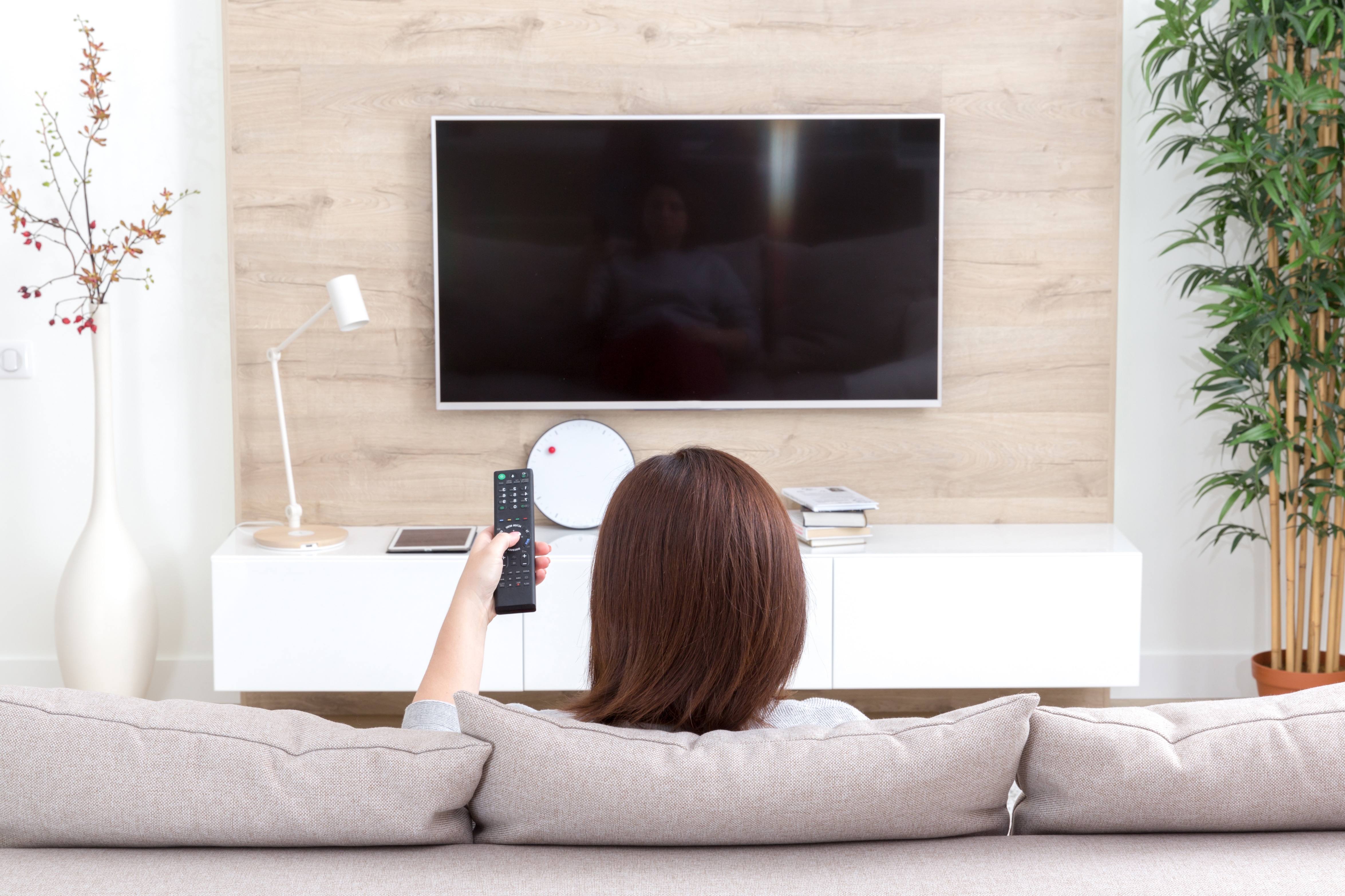 テレビを安く買う方法とは！お得に買える可能性がある時期も併せて紹介 