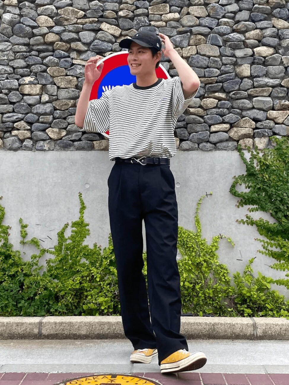 ちょっぴりやんちゃなカラースニーカーが可愛い！