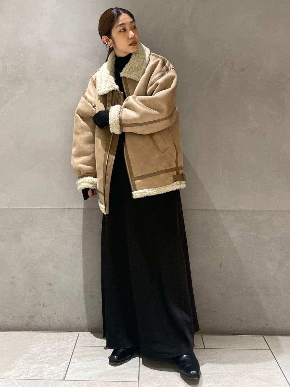 ［10］ムートンのアウターで旬を取り入れる