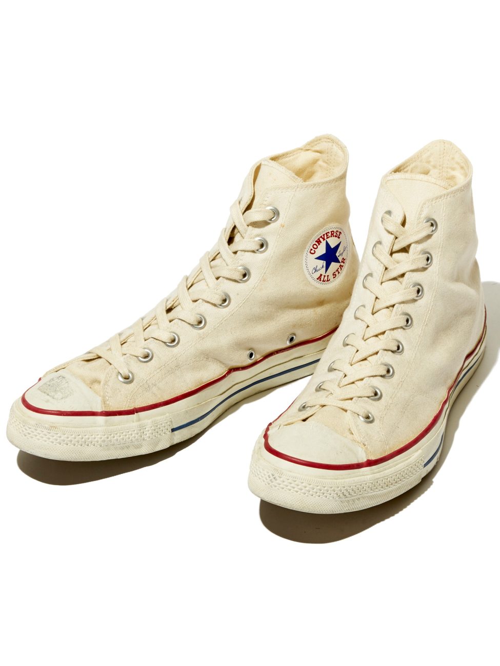 ハイカットスニーカー