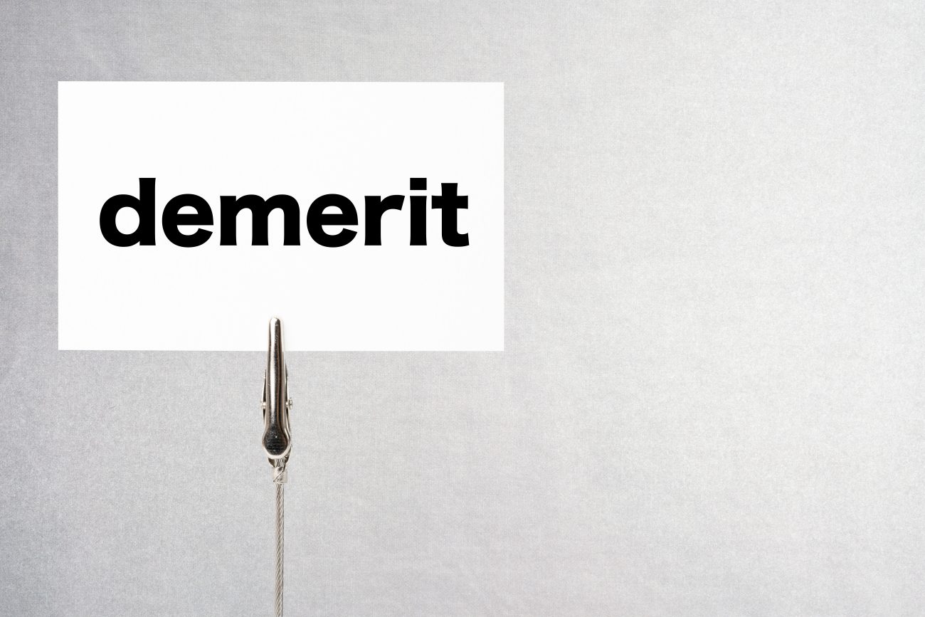 カナル型イヤホンとは？インナーイヤー型との違いについて