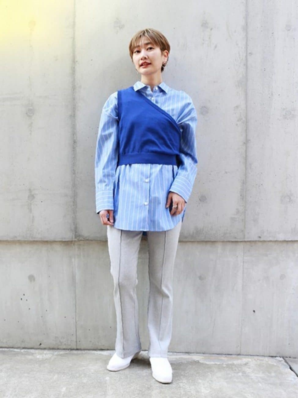 水色に合う色［ブルー］