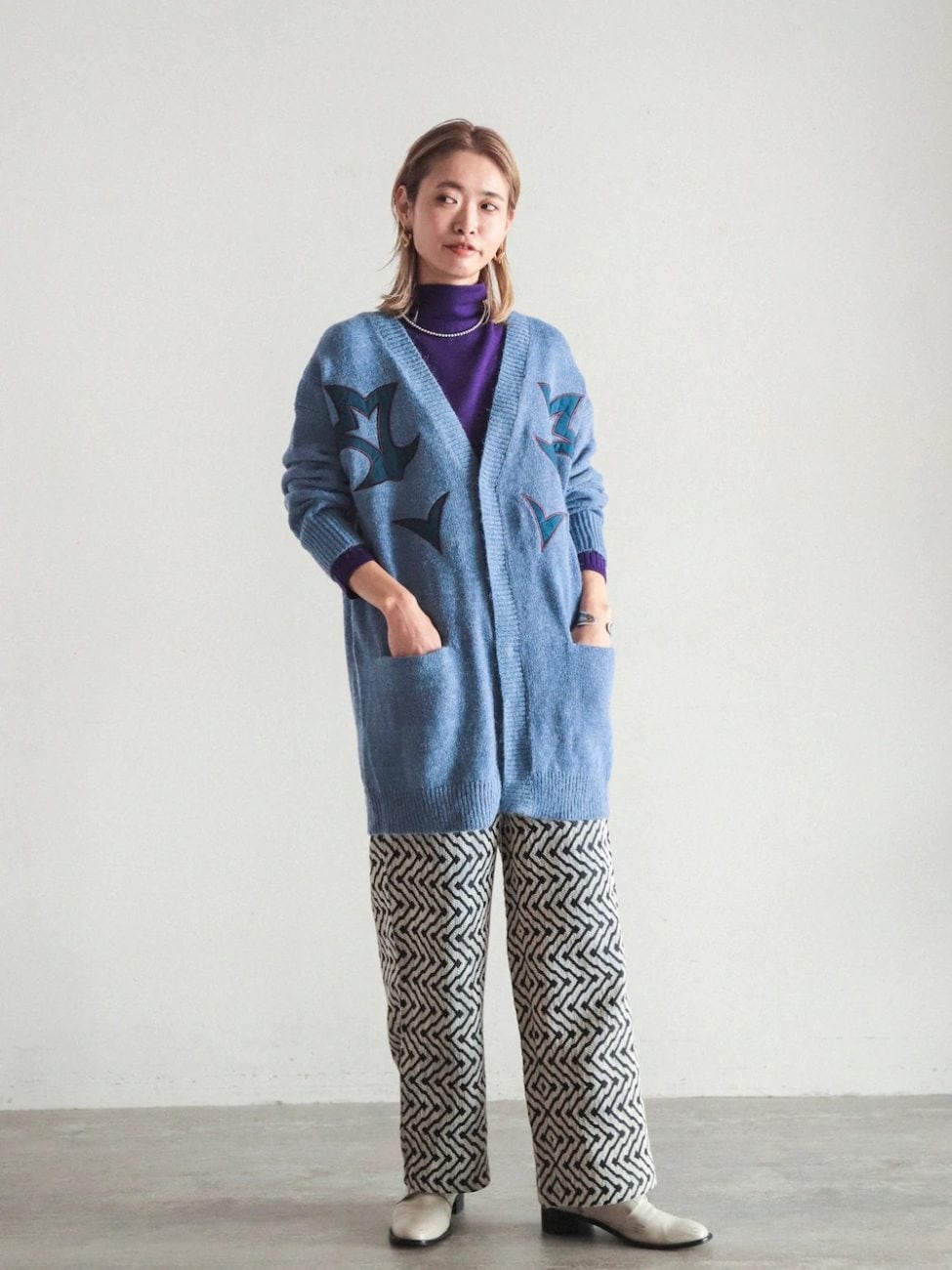 水色に合う色［パープル］