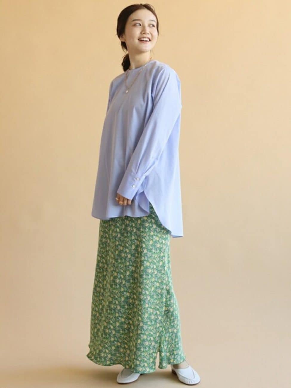 水色に合う色［グリーン］