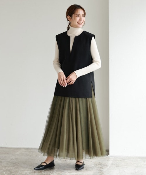 ［カーキ］レイヤードコーデが取り入れやすい