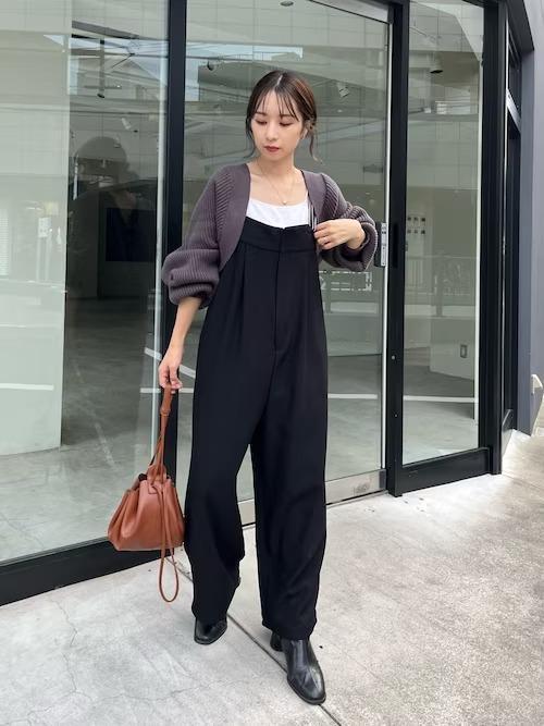 ゆったりパンツで楽してきちんと見え