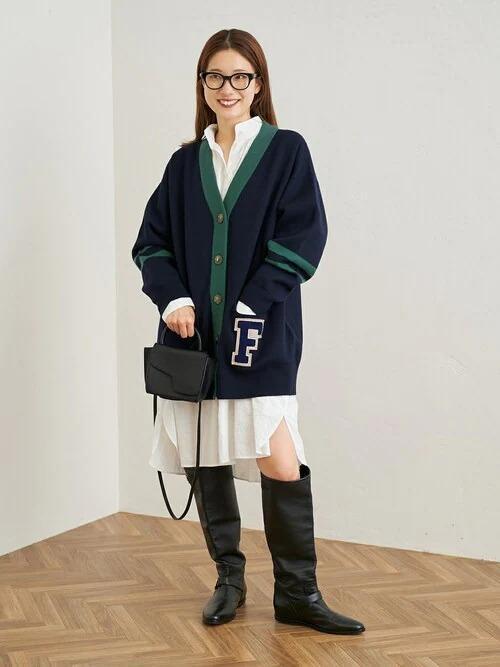 トラディショナルな服装で大人可愛く