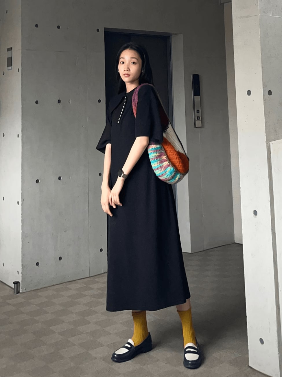 ポロワンピース×レインシューズ
