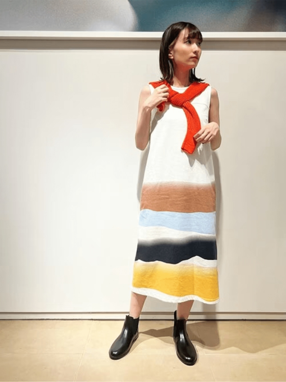 ノースリーブワンピース×カーディガン