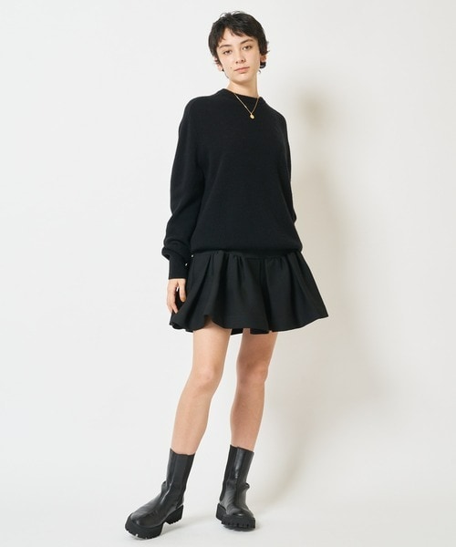 ［1］大人っぽく仕上げるならワントーンが好適