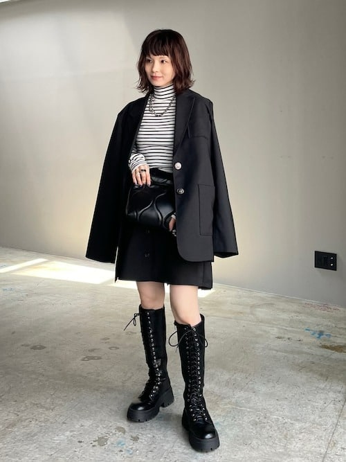 ［7］スカート｜セットアップでロングブーツを大人仕様に