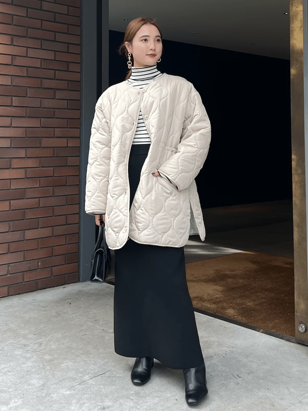 【気温10度】服装の正解は?最高・最低気温別のレディースコーデ18選 | 2nd STYLE