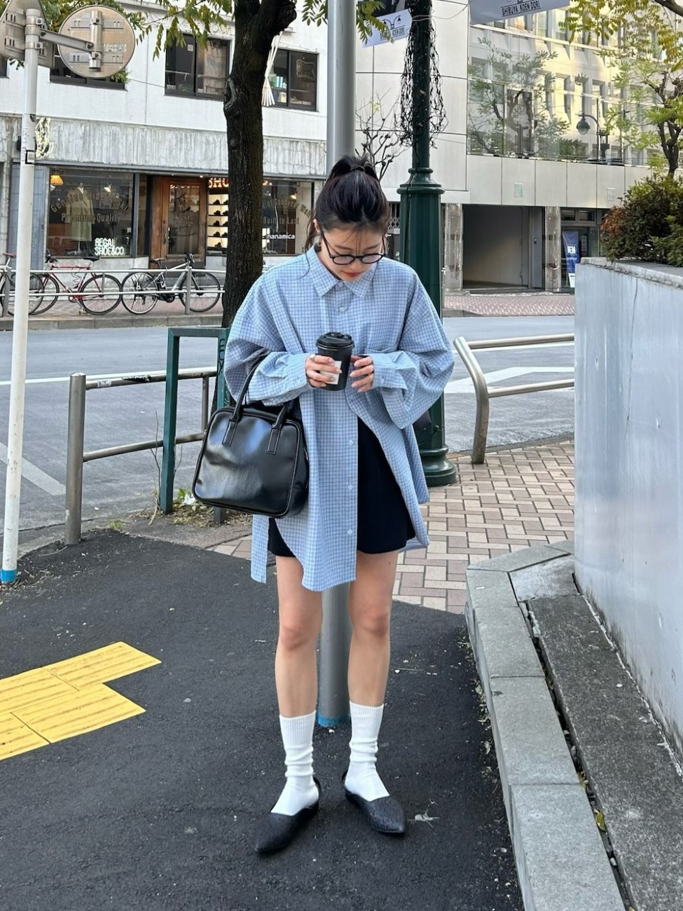 「チェック」のロングシャツコーデ