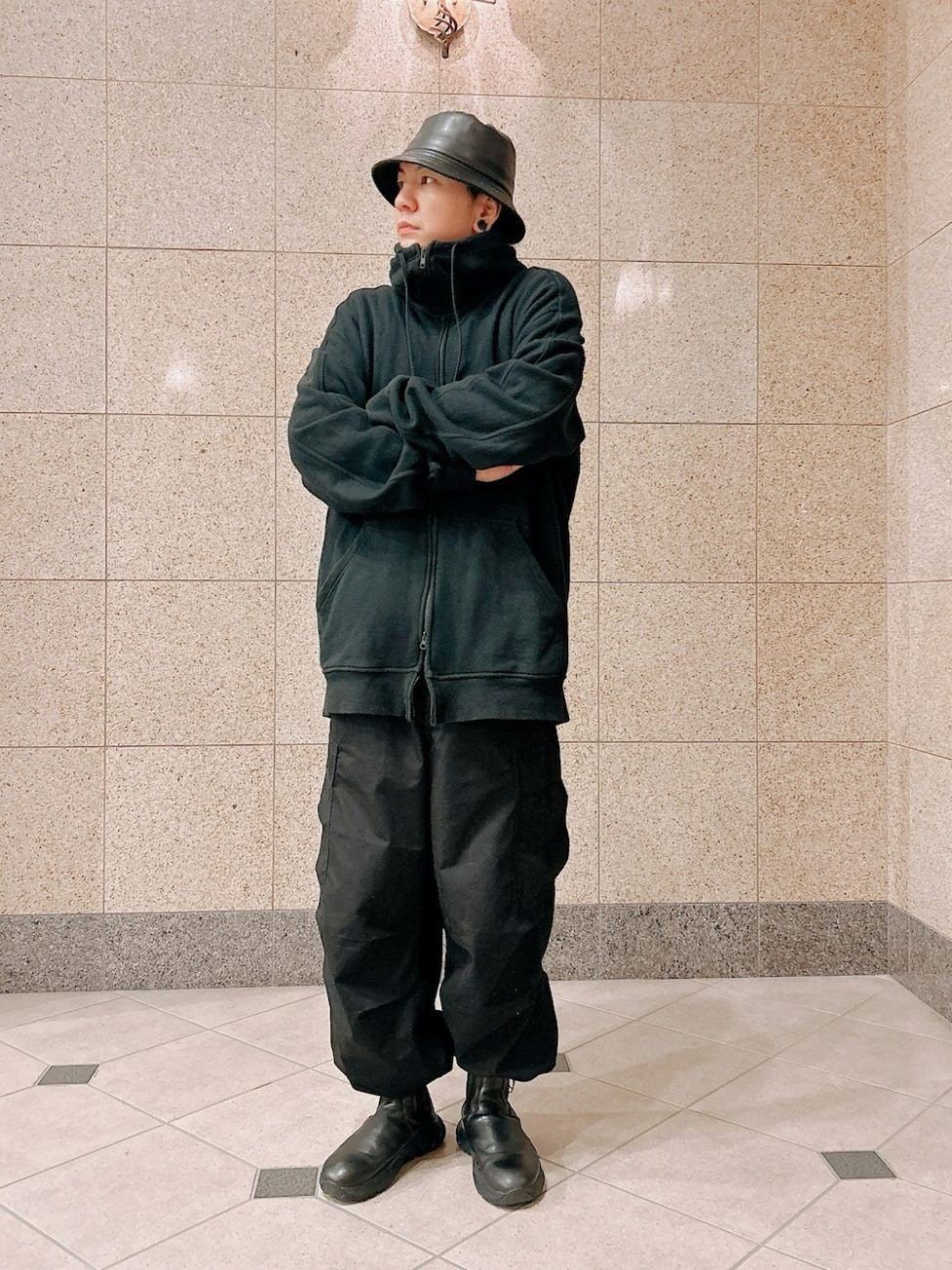 【人気Y-3】ヨウジヤマモト　黒　カジュアルパンツ　オシャレ　メンズ　サイズM ヨウジヤマモト 20-21AW Wrap Pants | HUES 福岡セレクトショップ