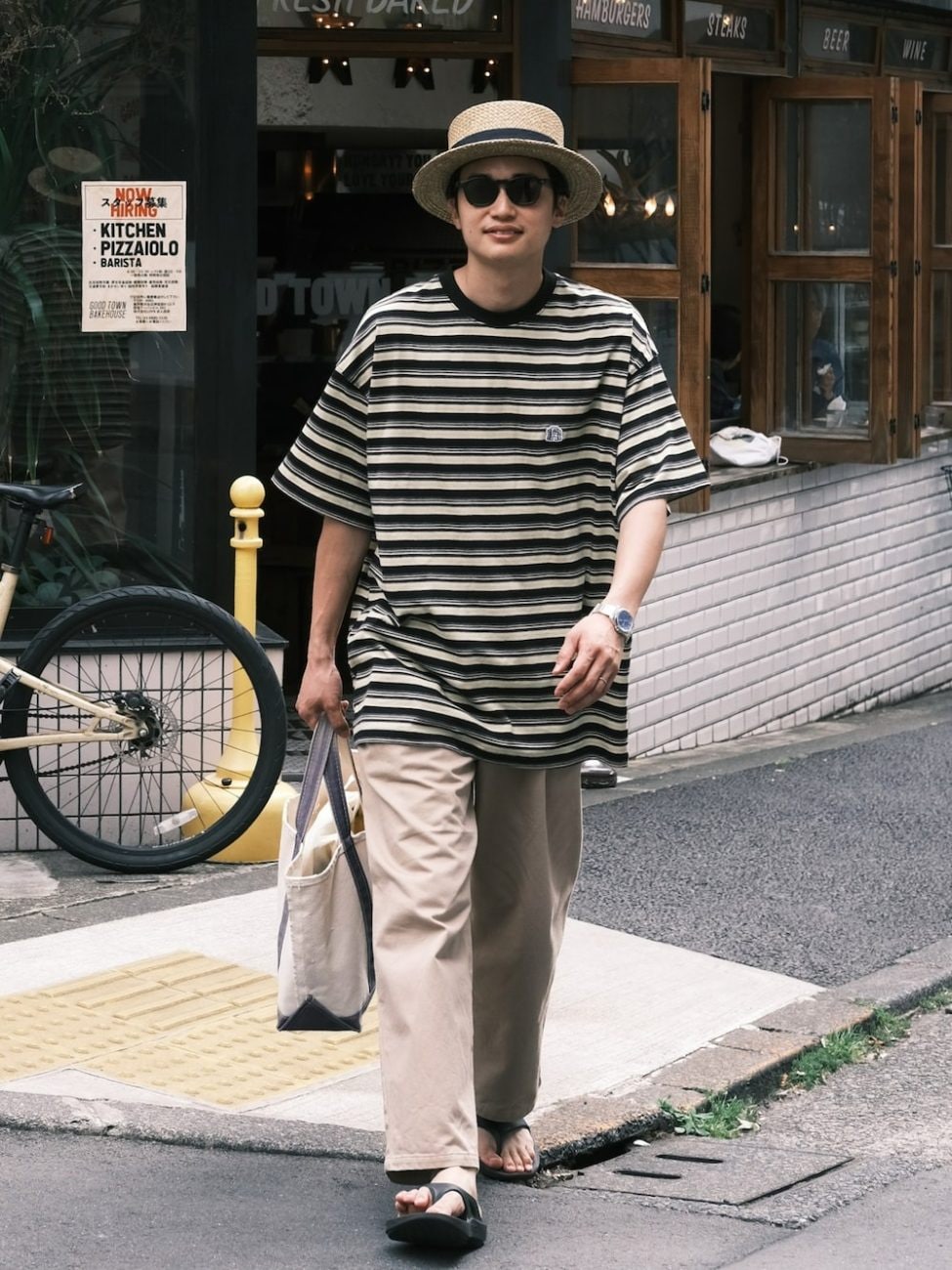 冬の帽子スタイル11選】ブランドのキャップから防寒ハットまでママに似合うものだけ | VERY 秋冬 コーデ レディース ファッション オシャレ カワイイ  シンプル 大人カワイイ　  帽子 フレンチ リボン サンシェード 日焼け防止 麦わら