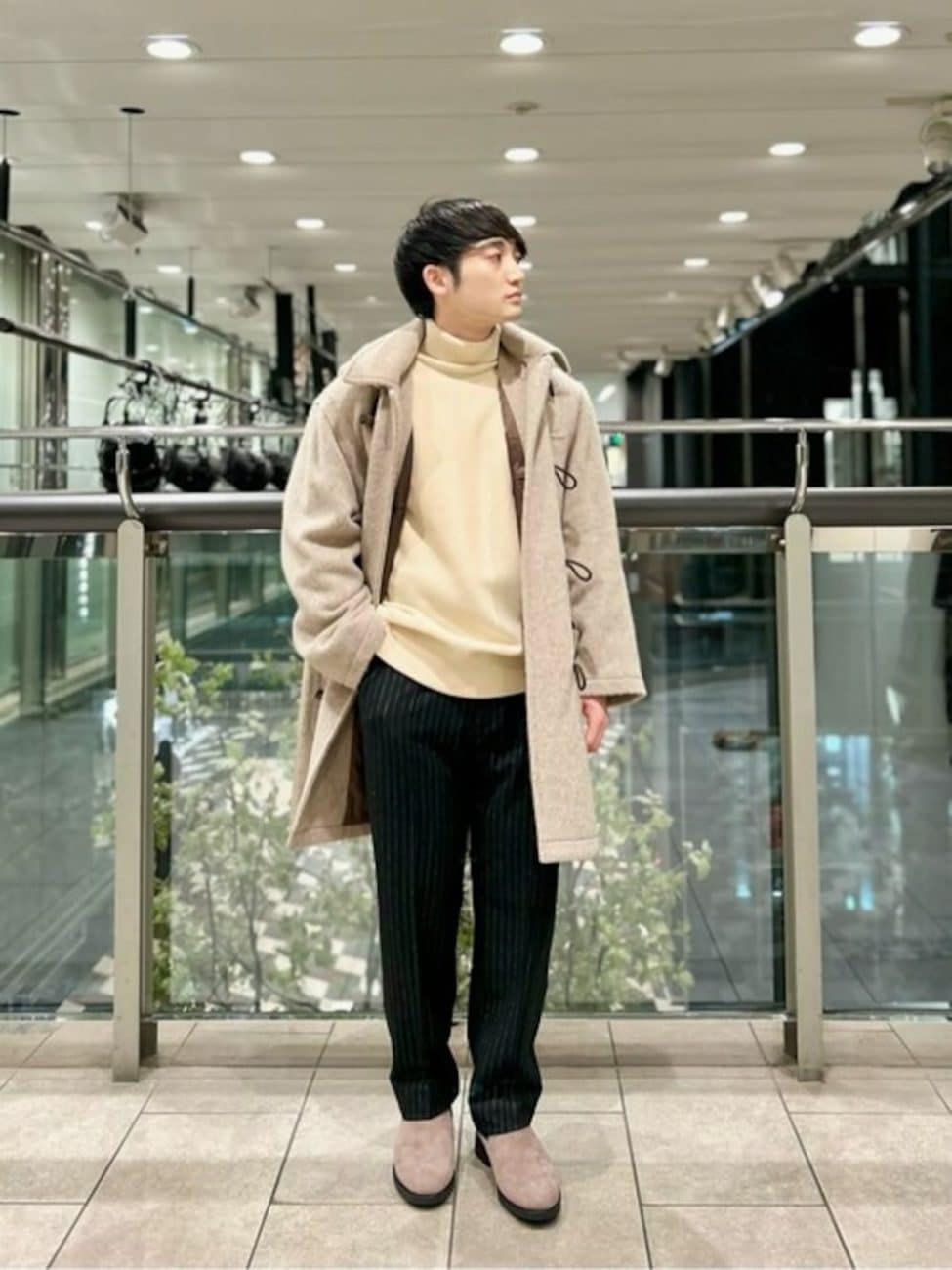 ［ベージュ］のサイドゴアブーツコーデ