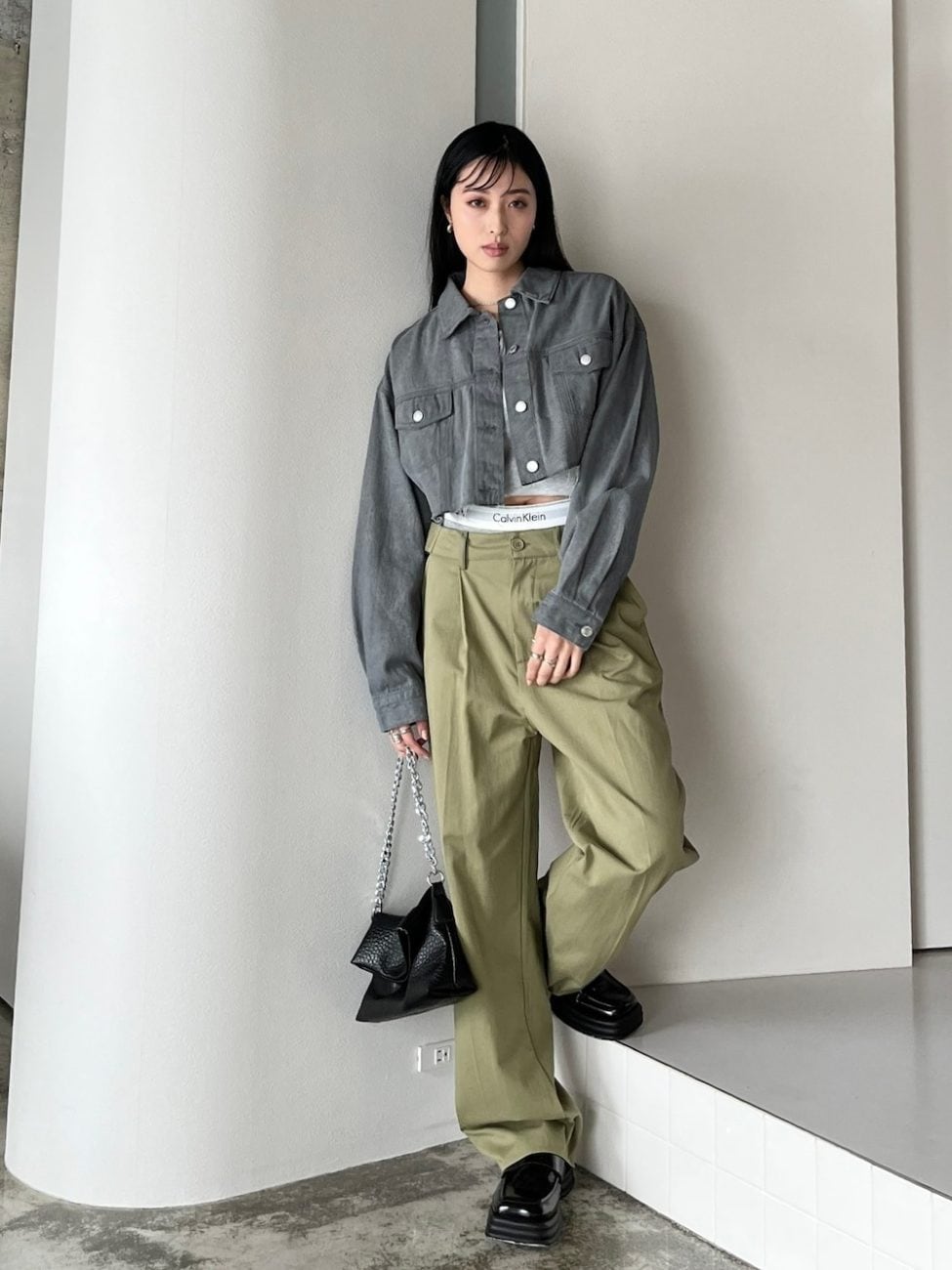 ▼ジージャンコーデで韓国風今どき女子を目指す