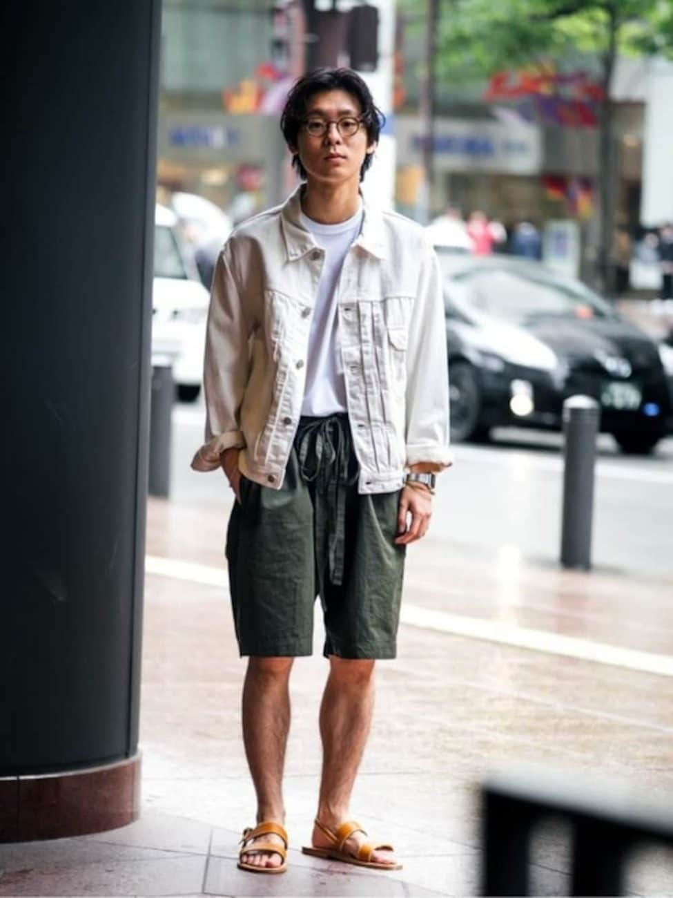 ▼ラフな着こなしをジージャンでアップデート