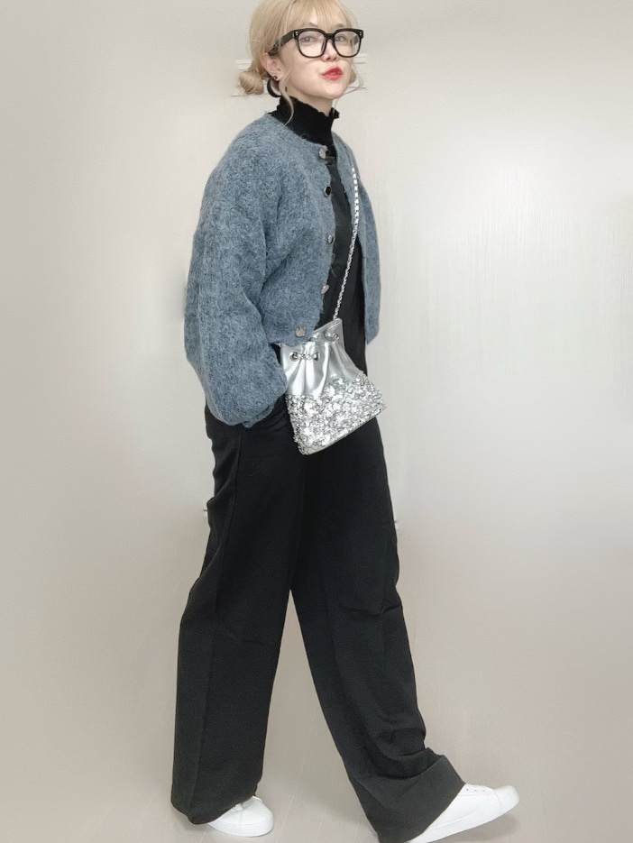 【気温10度】服装の正解は?最高・最低気温別のレディースコーデ18選 | 2nd STYLE