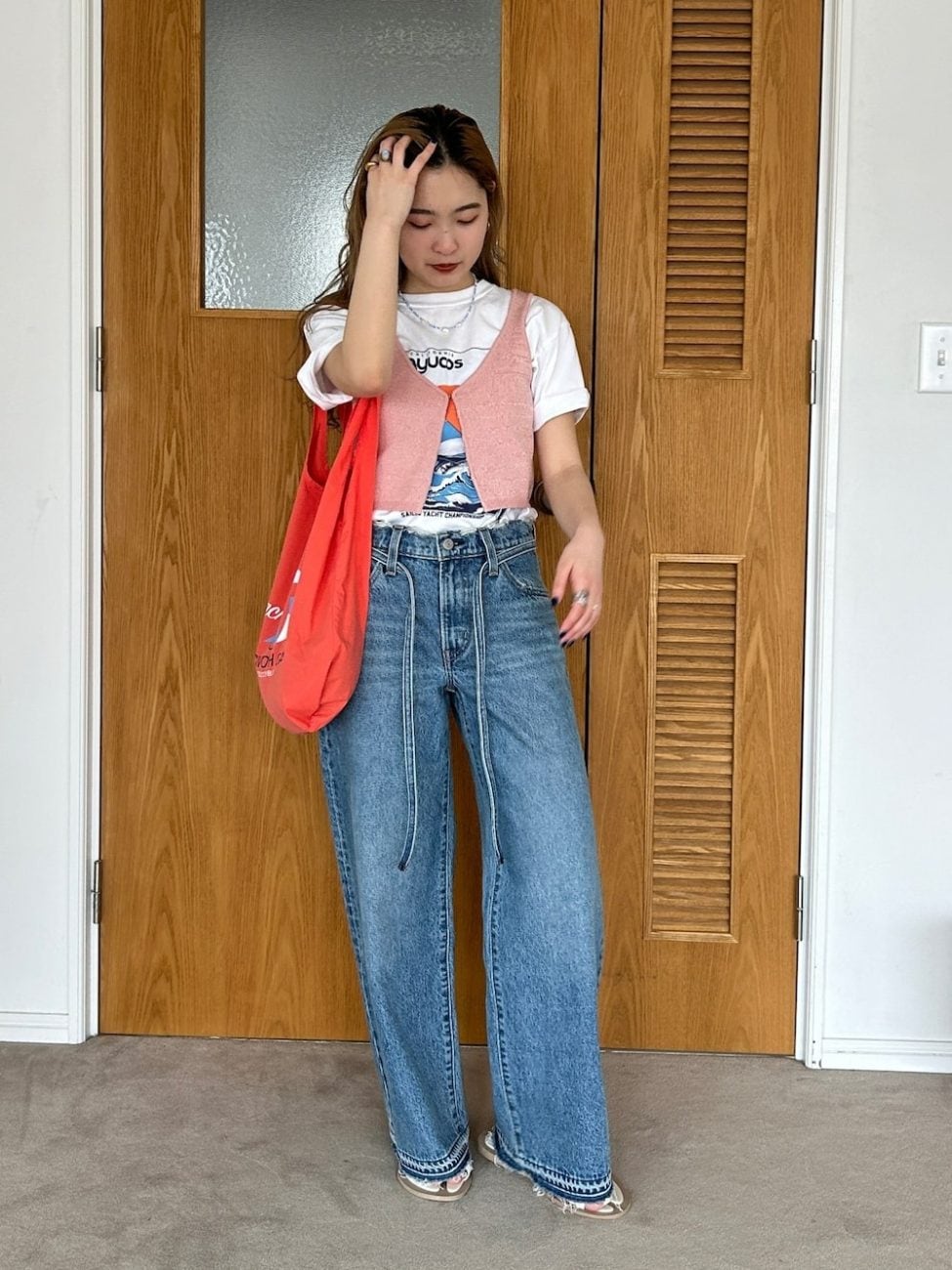 ビスチェで目線を上げつつおしゃれ見えも両立