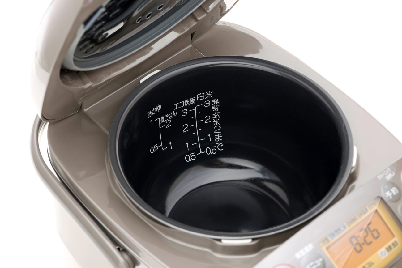 炊飯器のニオイが取れない場合の対処法