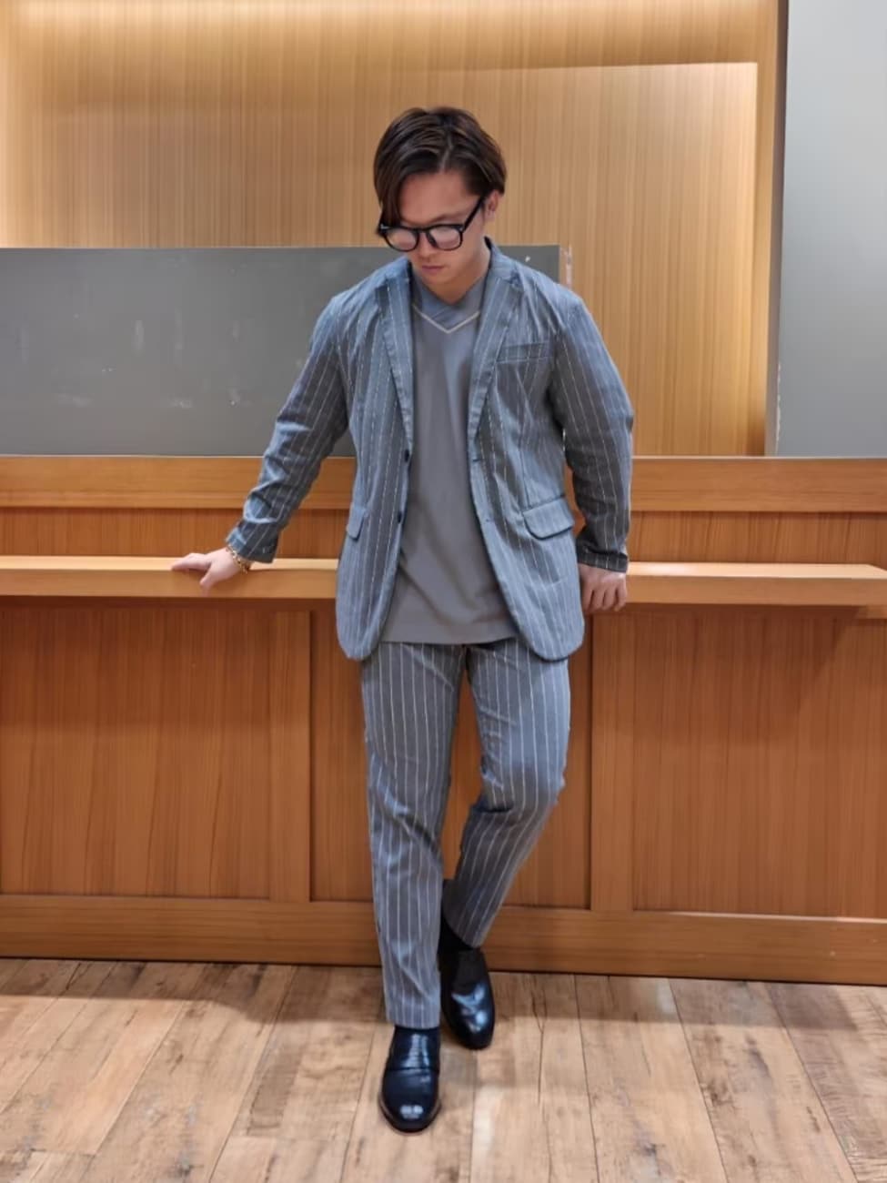 ▼ストライプのセットアップでプレッピーに