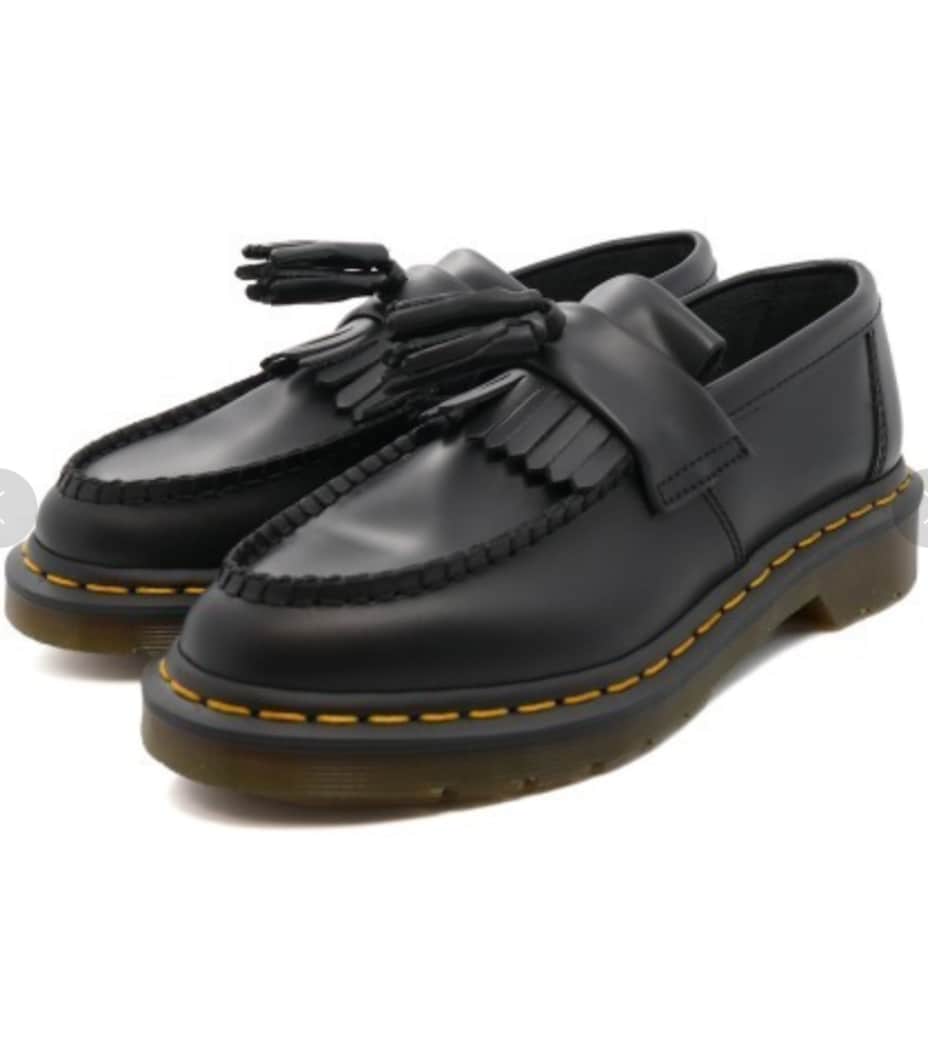 タッセルローファー