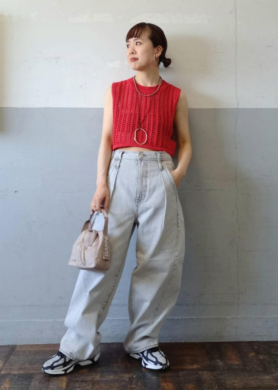 ▼シルエットや配色でメリハリをつける