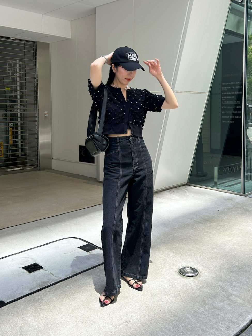 ▼夏のデニムコーデで旬の韓国風に
