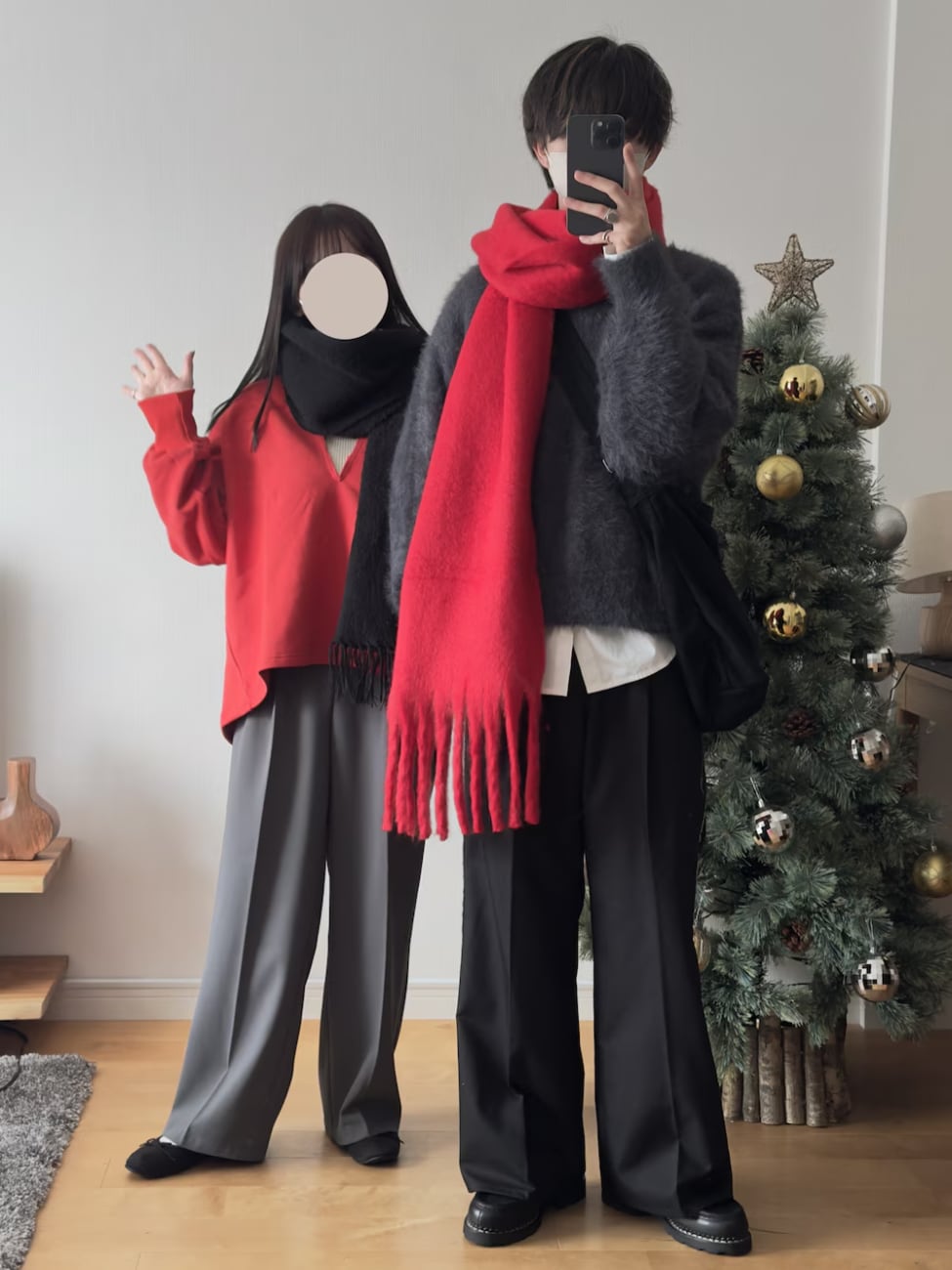 ▼クリスマスシーズンに合うレッド×ブラックコーデ