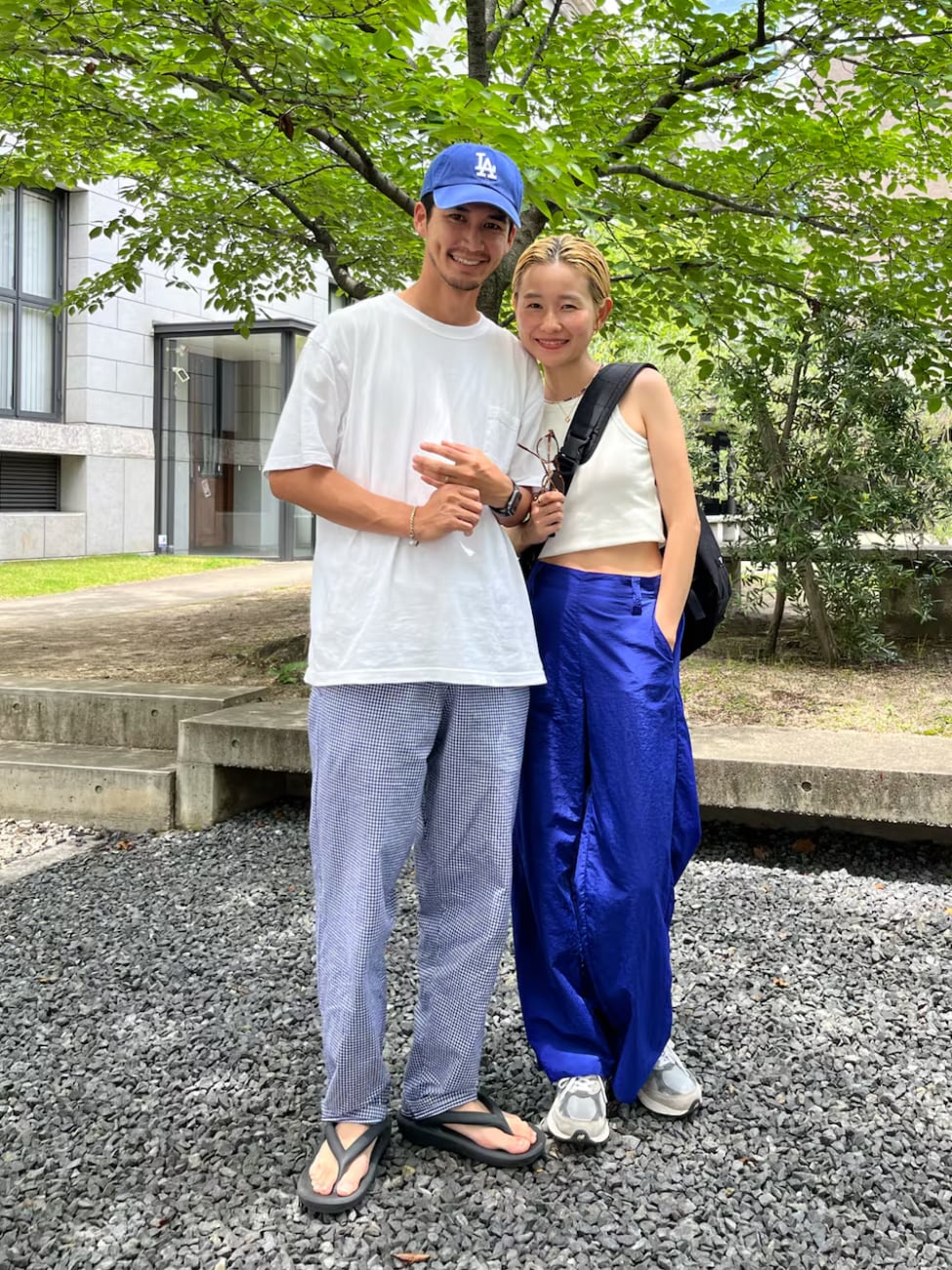 ▼ブルーがポイントのカップルコーデ