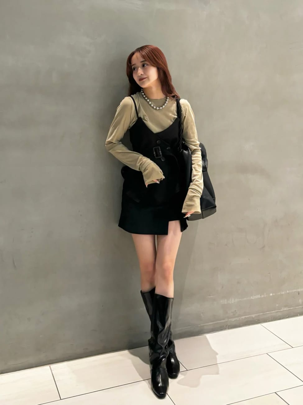 ▼トレンドのルーズシルエットブーツでスタイリッシュに