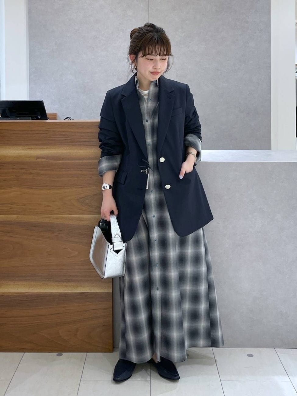 ［チェック柄］のシャツワンピースコーデ