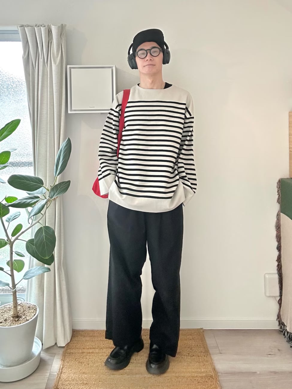 ▼ボーダープルオーバー×ワイドパンツ
