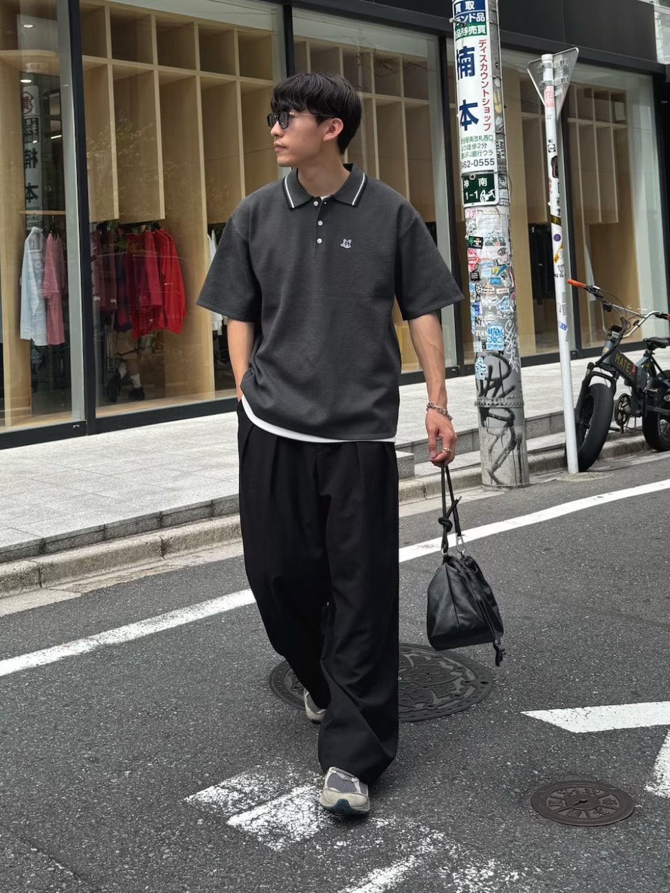 ▼ポロシャツ×スラックス
