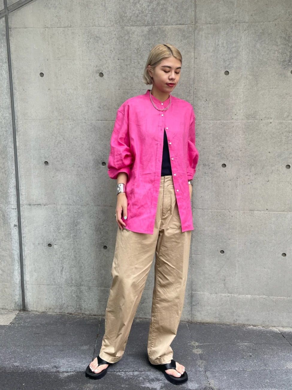 ▼30代はカラーアイテムで旬コーデに