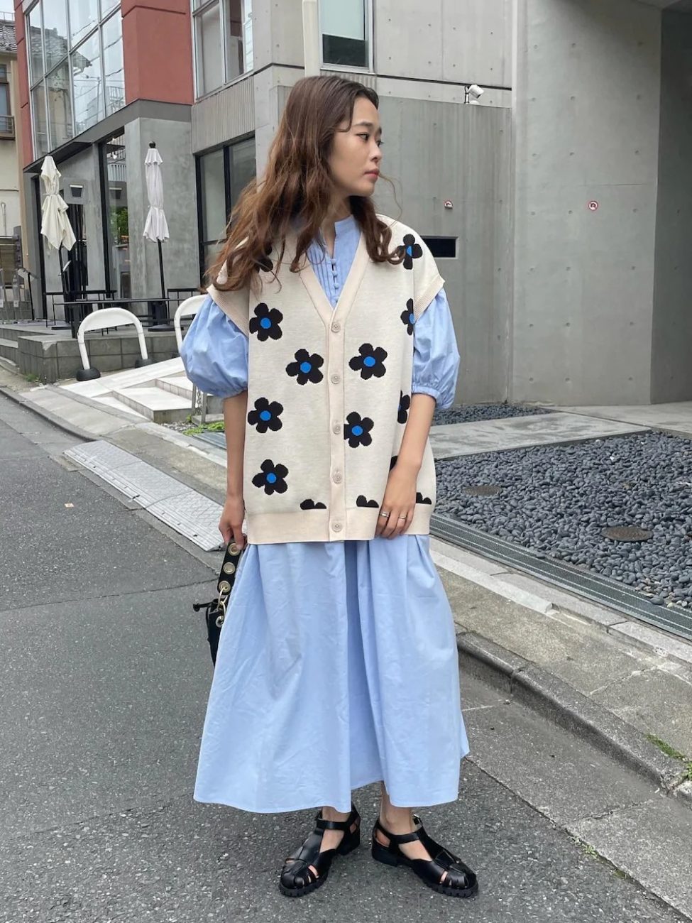 ノースリーブカーディガン