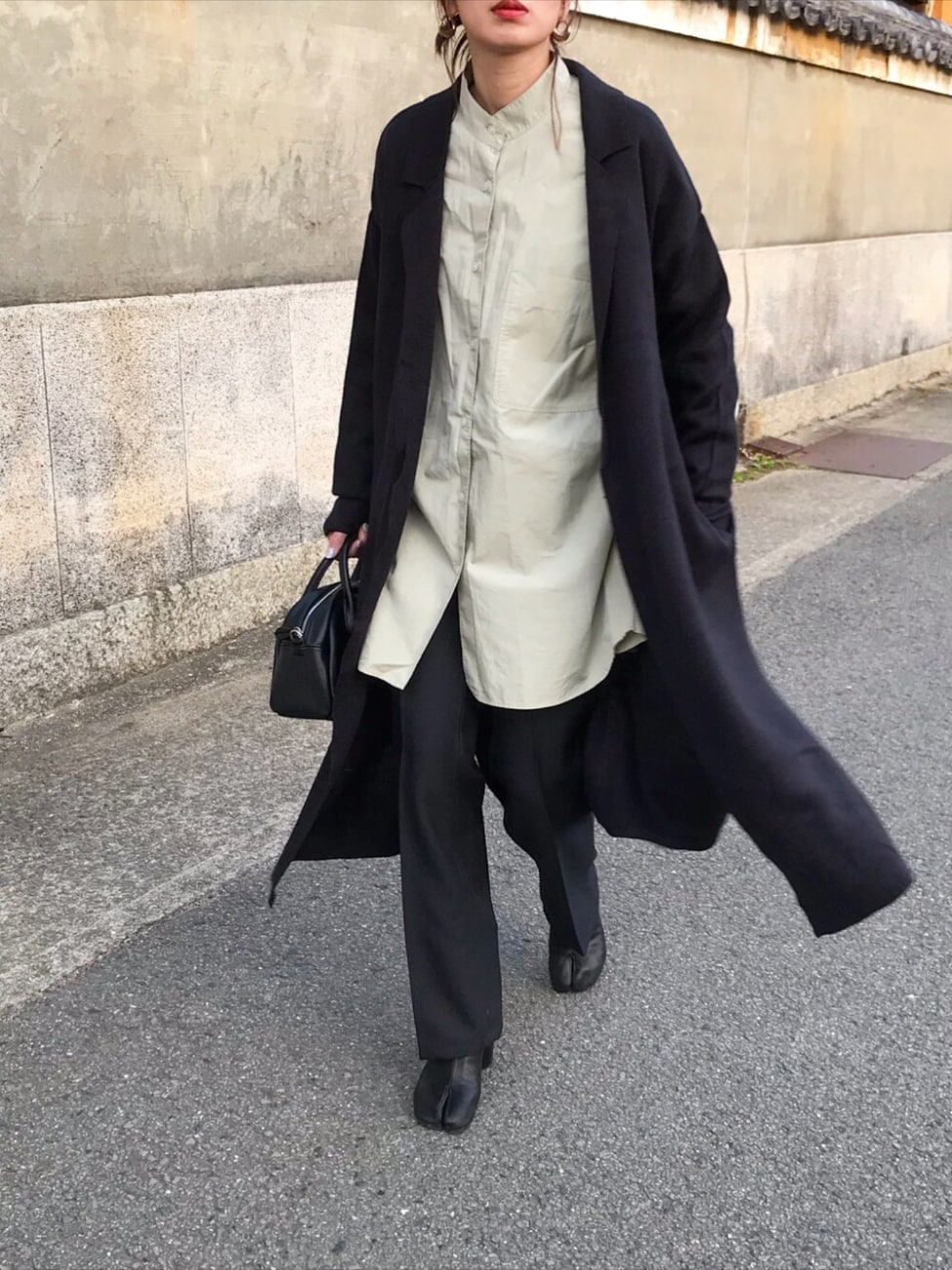 ニットロングカーディガン×スタンドカラーシャツ
