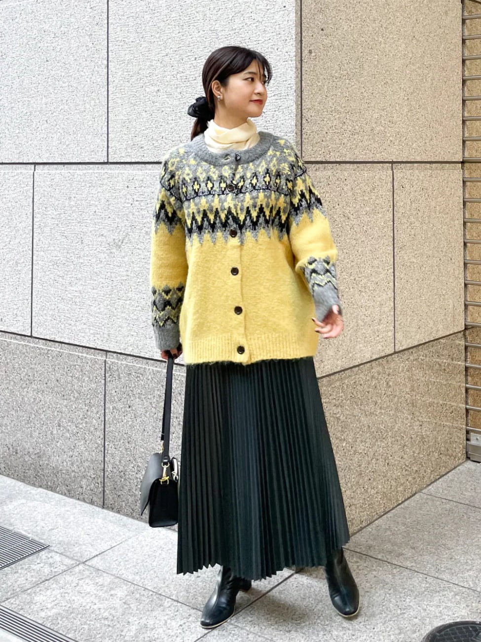 ノルディックカーディガン×タートルネックニット