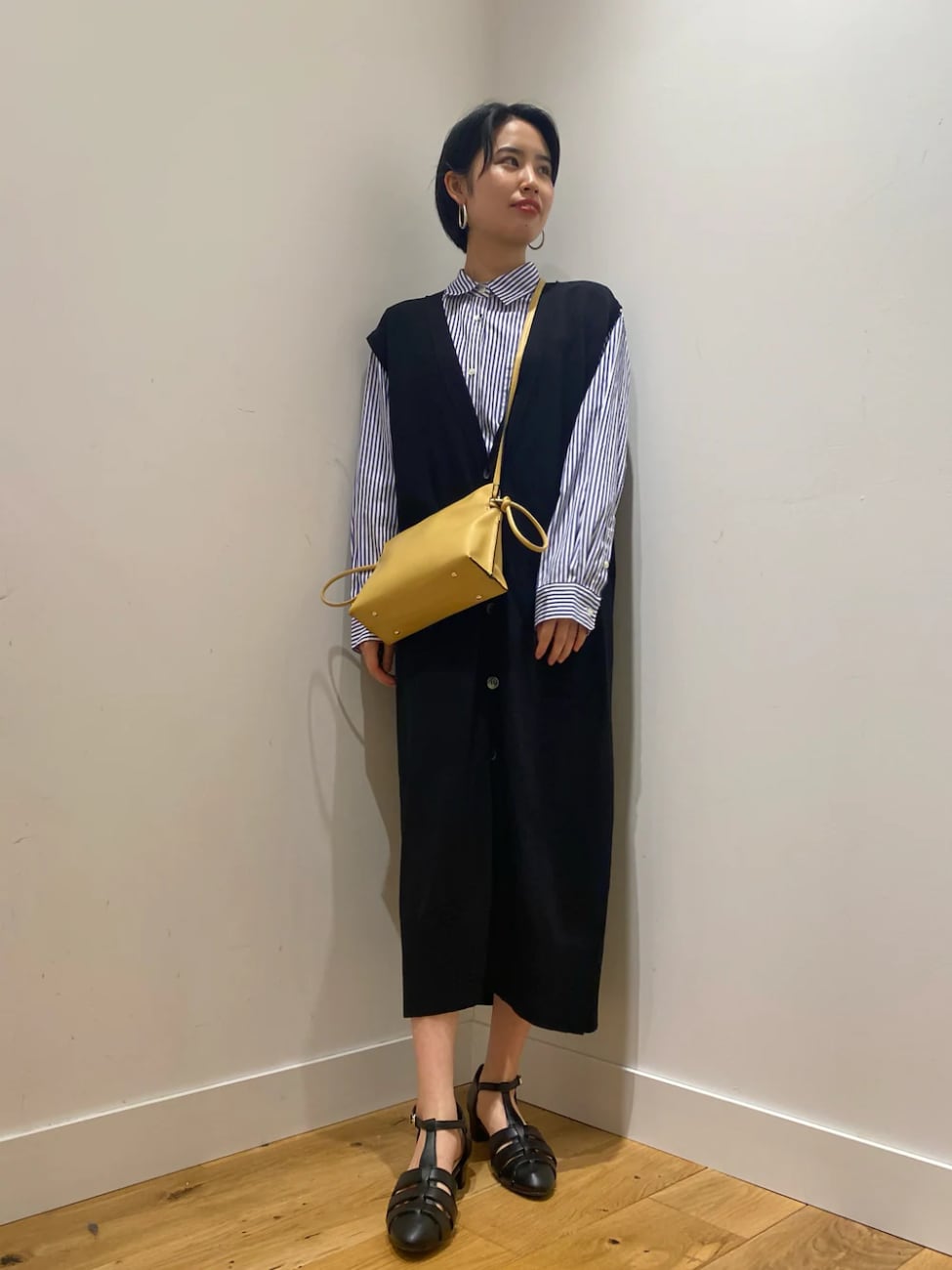 ロングジレ×ストライプシャツ