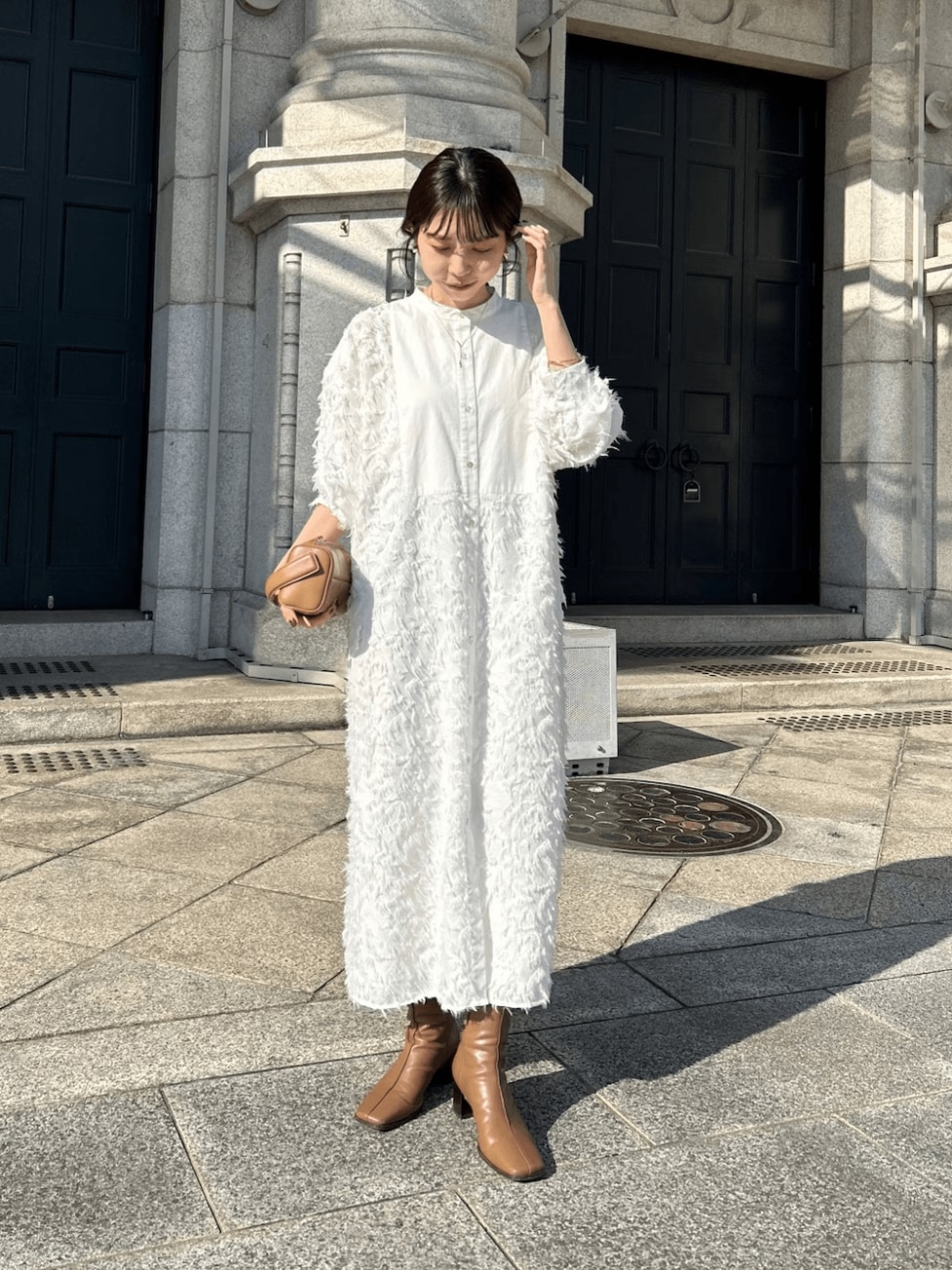 控えめだけど印象に残るフリンジワンピース