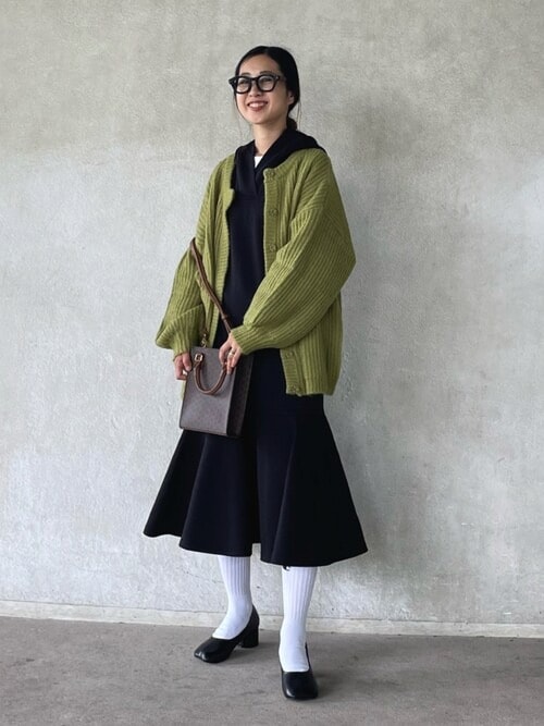 ▼ワンピース|地厚のアイテムで肌寒さに備える