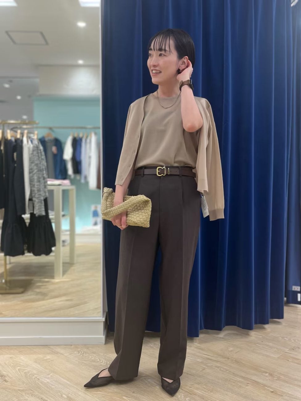 気温26度の服装で悩んだら…!最高・最低気温別おすすめレディースコーデ32選