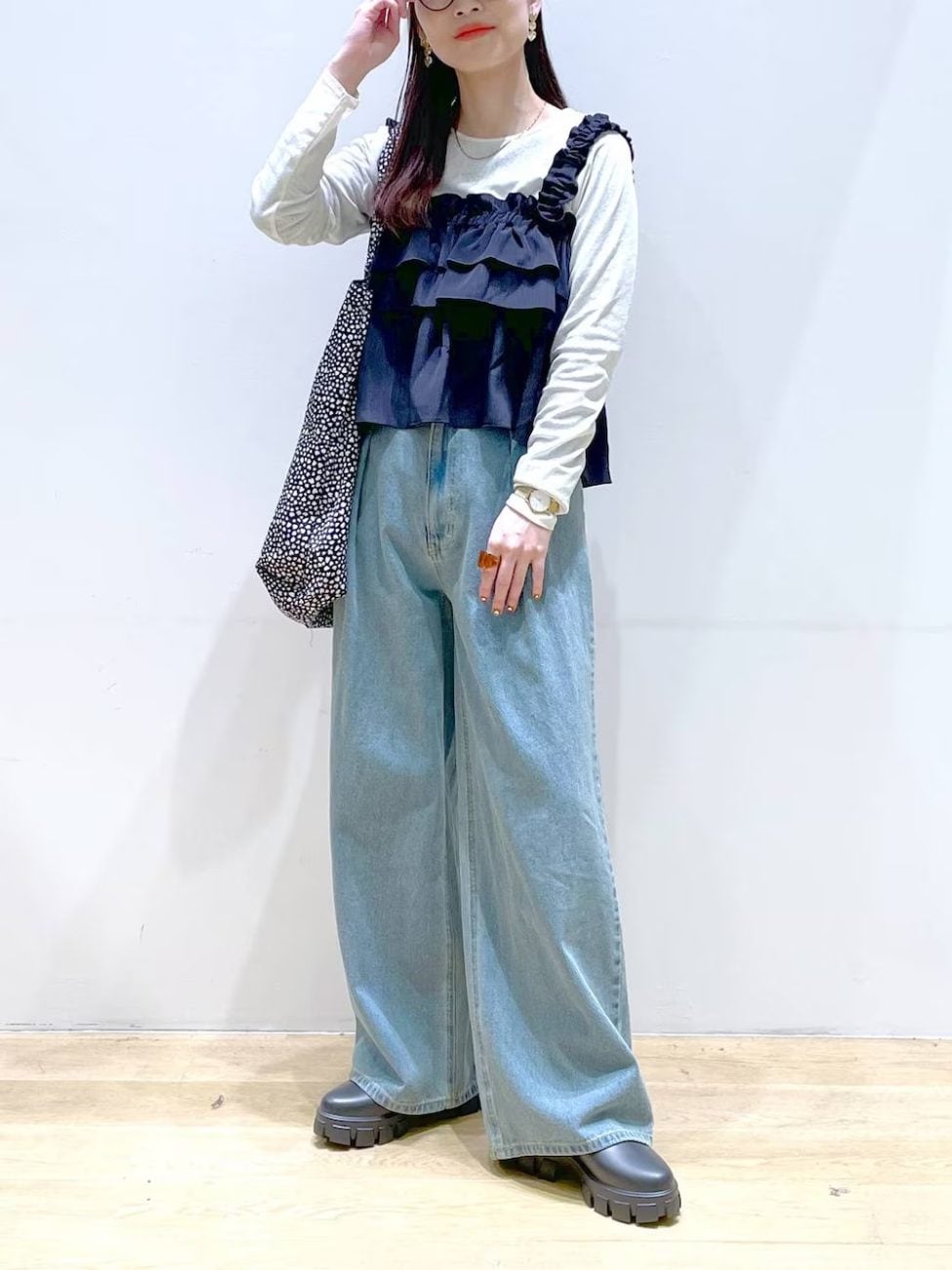 気温26度の服装で悩んだら…!最高・最低気温別おすすめレディースコーデ32選