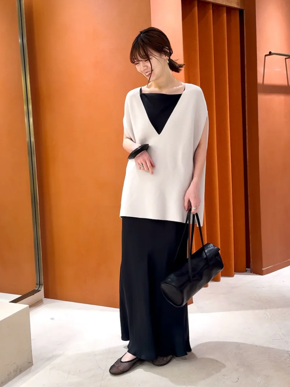 気温26度の服装で悩んだら…!最高・最低気温別おすすめレディースコーデ32選