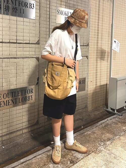 ▼ベージュを主役にして上級者風に