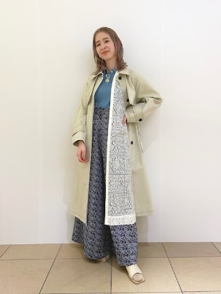 【春】ニットポロシャツにジレとステッチコートで華やかに