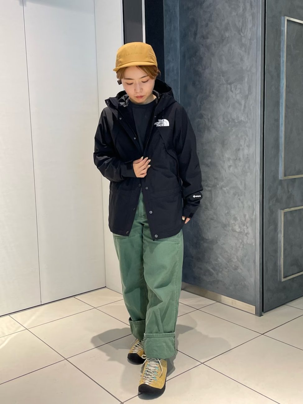 適度なアップダウンを楽しむ「山ハイキング」(レディース)
