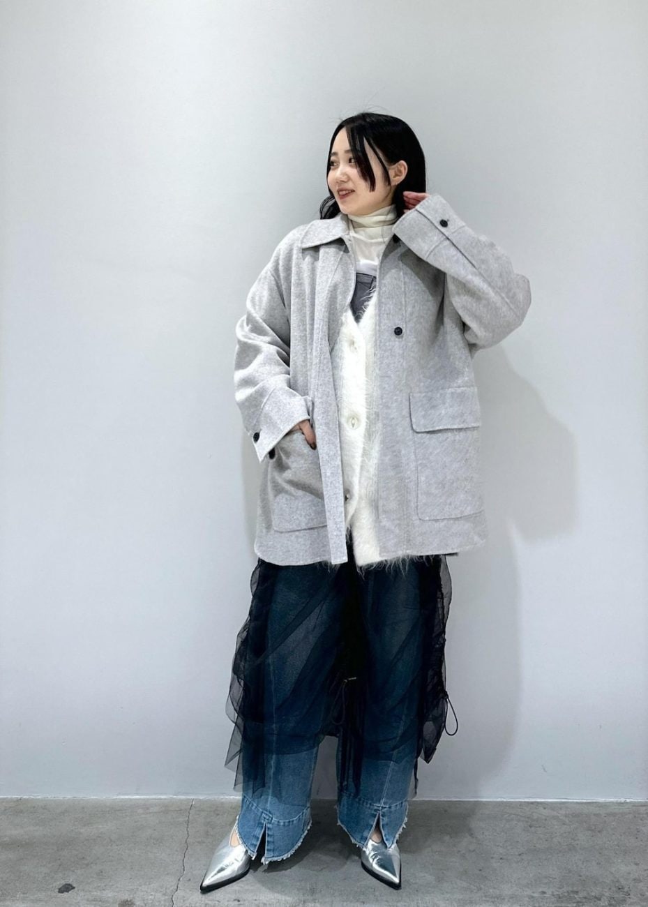 ▼レイヤードで冬ならではのおしゃれを楽しむ
